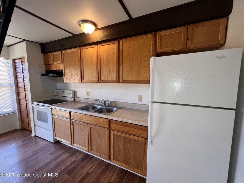 4818 Overlook Drive Ne - Photo 4