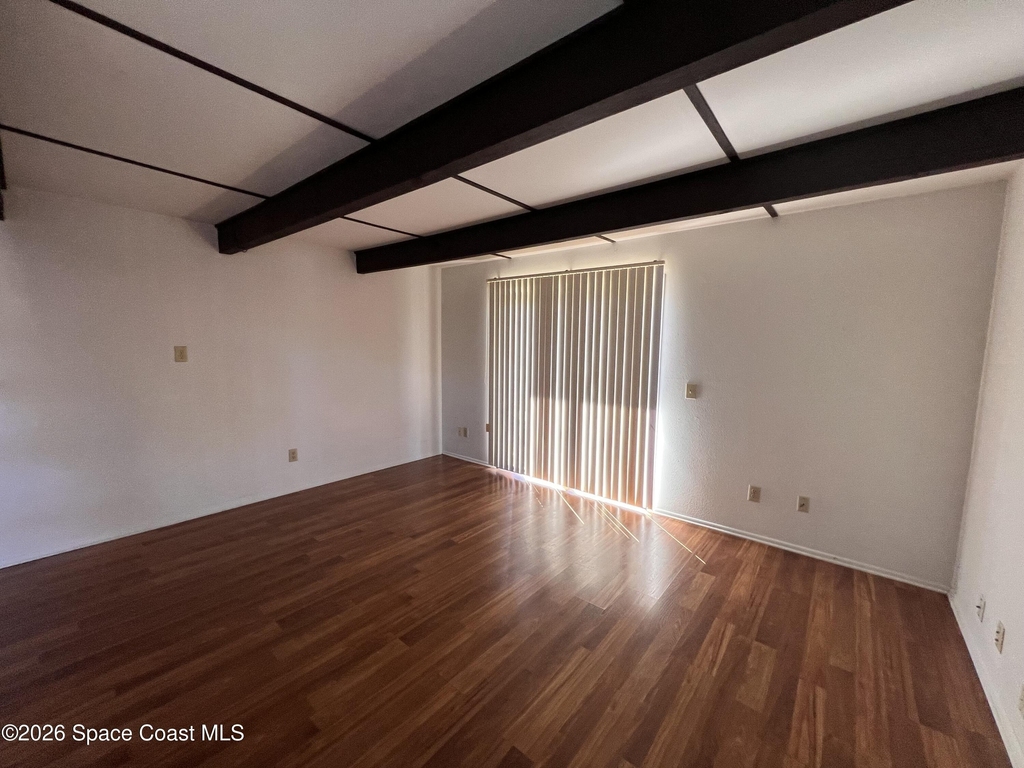4818 Overlook Drive Ne - Photo 2