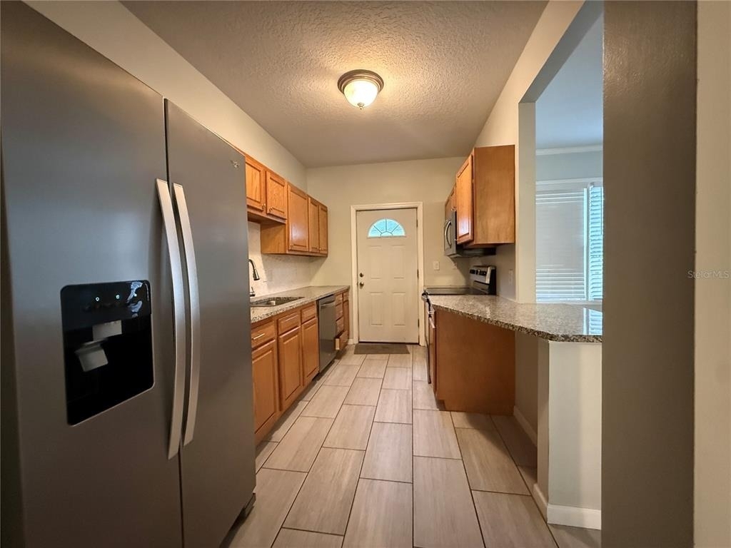 325 W Jean Street - Photo 1