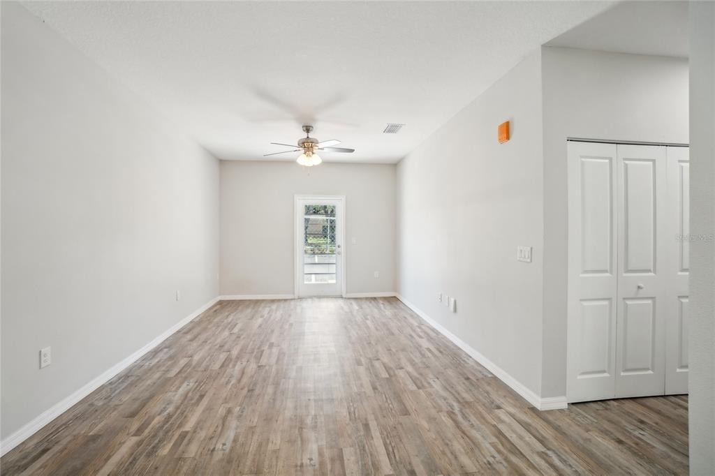14524 N Nebraska Avenue - Photo 7