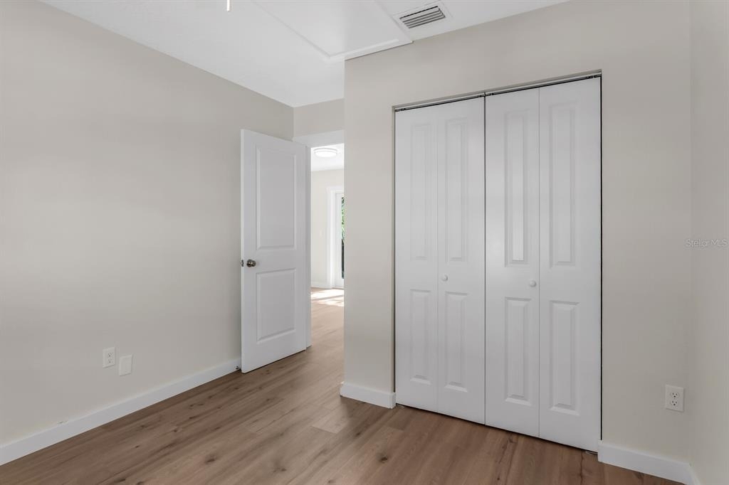 14717 Sunset St - Photo 5