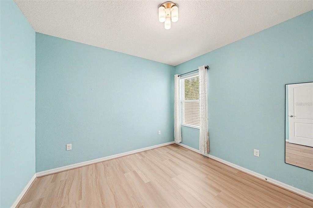 813 Wiltonway Drive - Photo 11