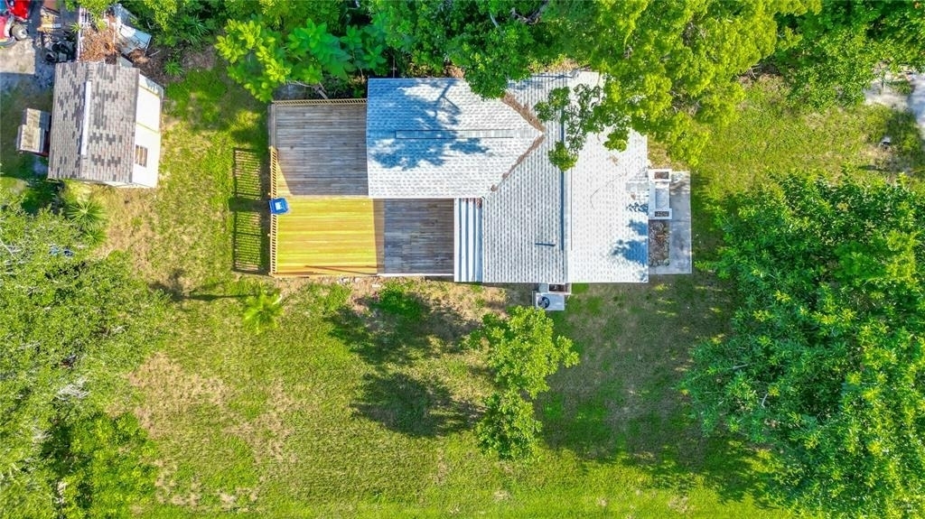 317 Jessica Street S - Photo 23