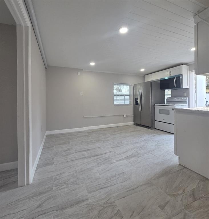 712 S Clyde Avenue - Photo 5