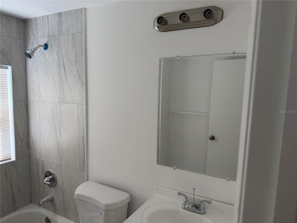 12599 Nw 38th Avenue - Photo 16