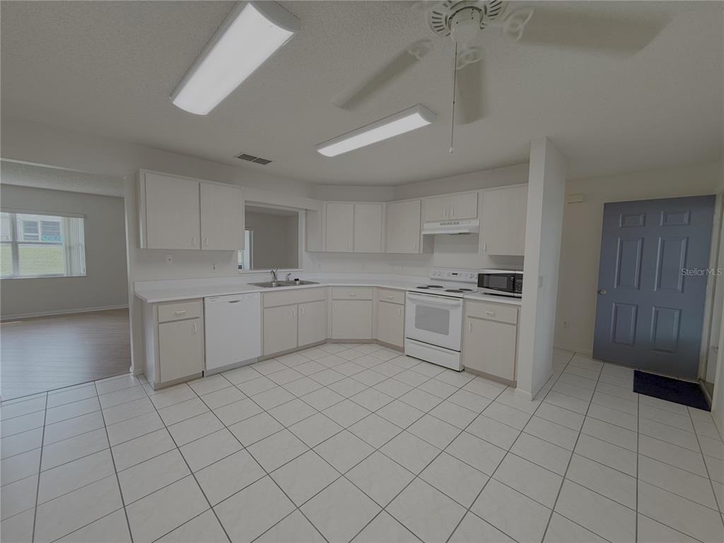 9794 Sw 96th Street - Photo 3