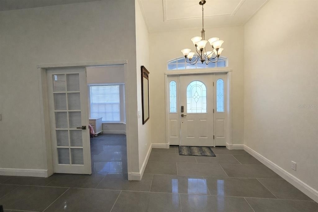 1440 Graham Circle - Photo 2