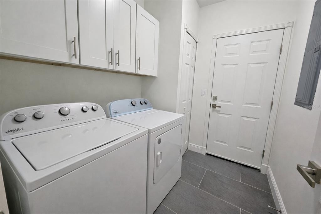 1440 Graham Circle - Photo 20