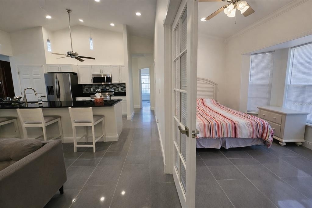 1440 Graham Circle - Photo 18