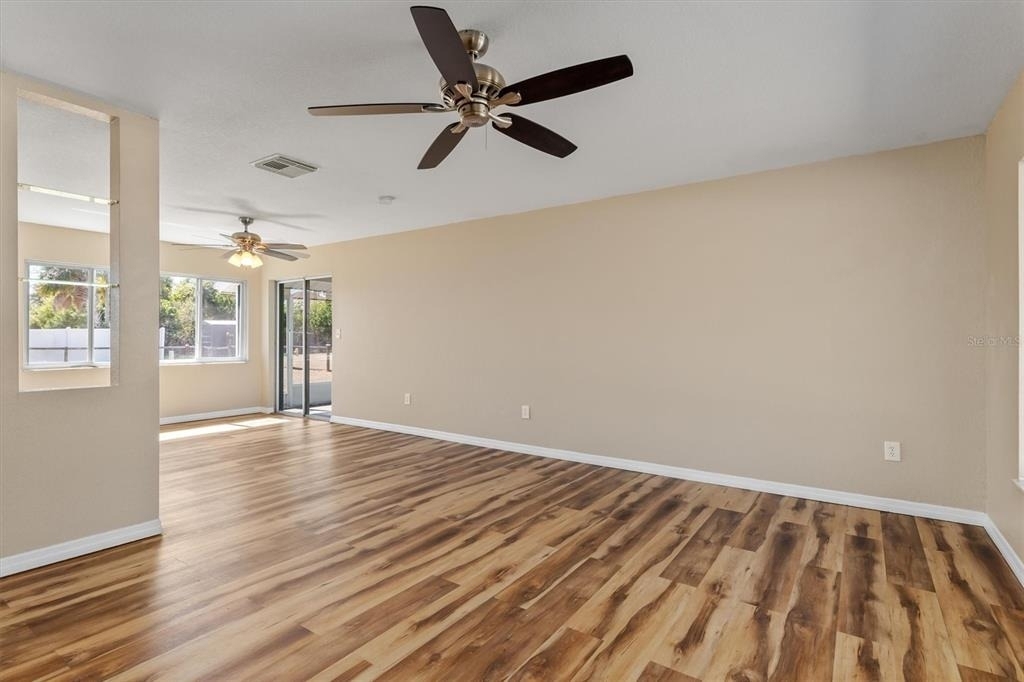18019 Avonsdale Circle - Photo 1