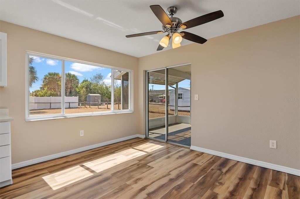 18019 Avonsdale Circle - Photo 5