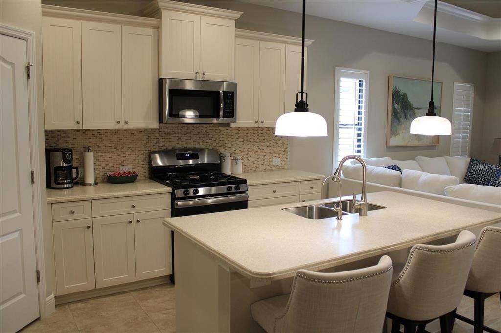 12749 Coastal Breeze Way - Photo 2