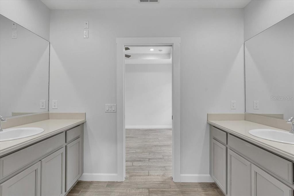 11790 Forest Park Circle - Photo 33