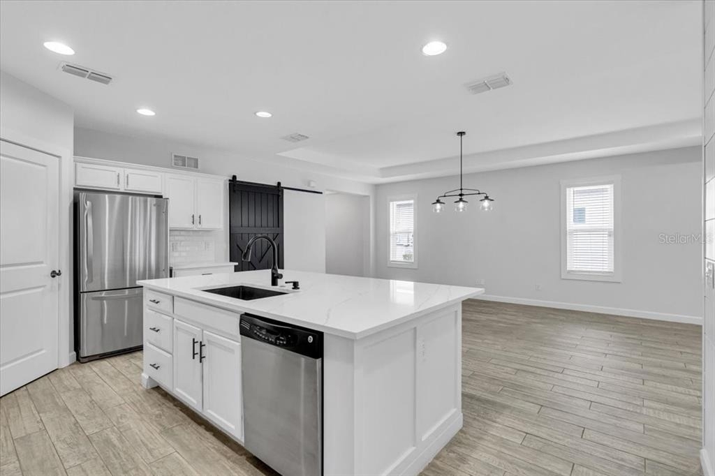 11790 Forest Park Circle - Photo 11