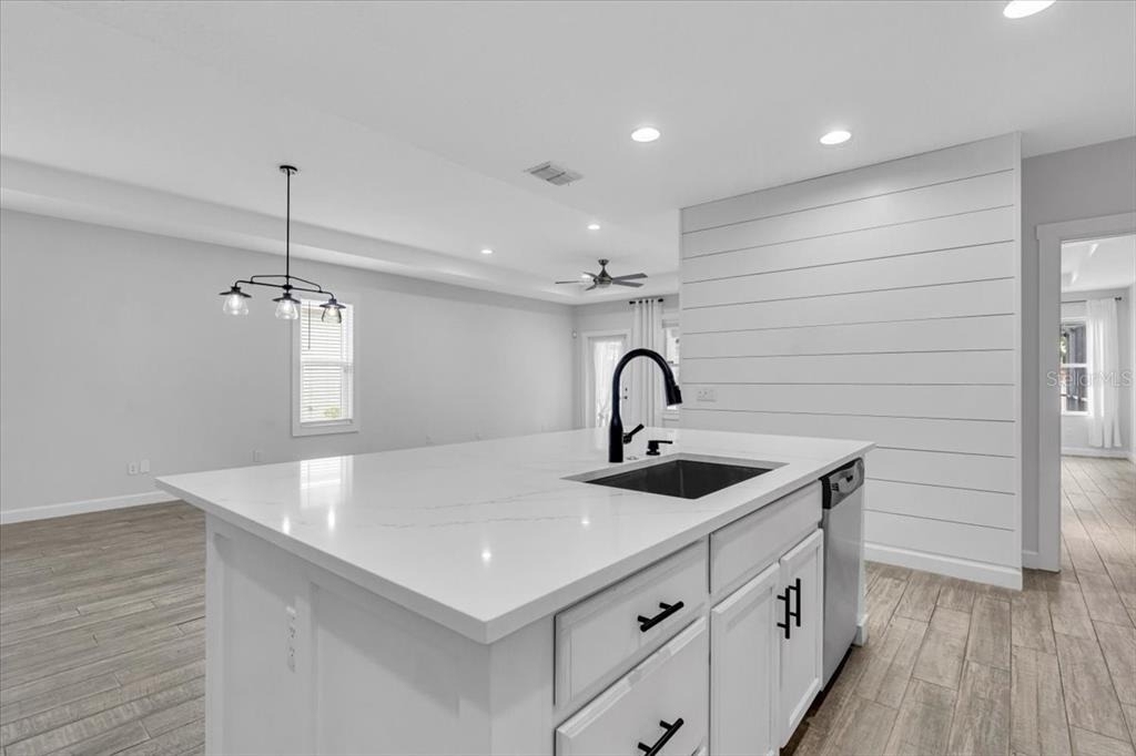 11790 Forest Park Circle - Photo 13