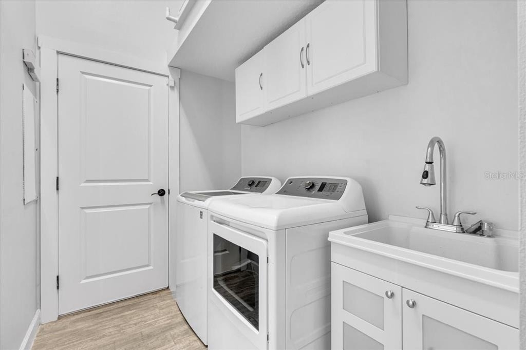11790 Forest Park Circle - Photo 39