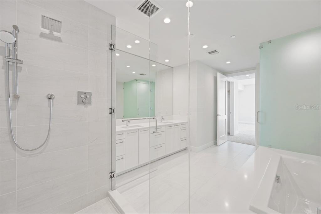 301 1st Street S - Photo 31