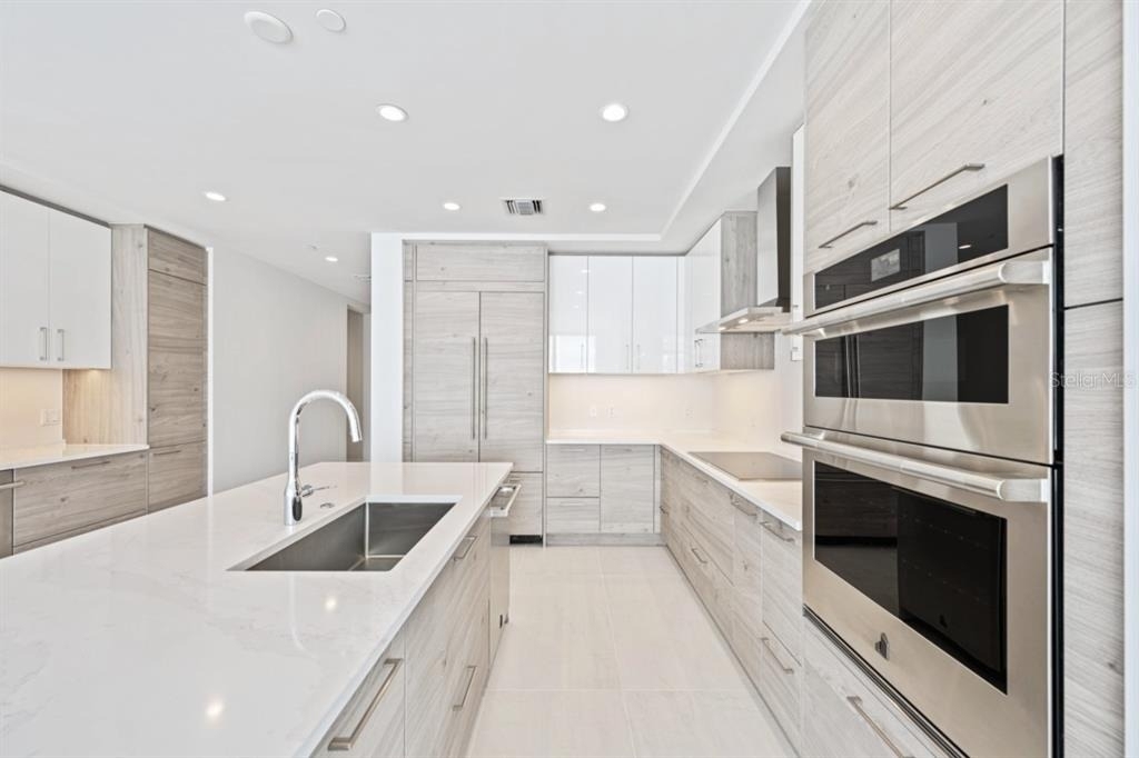 301 1st Street S - Photo 11