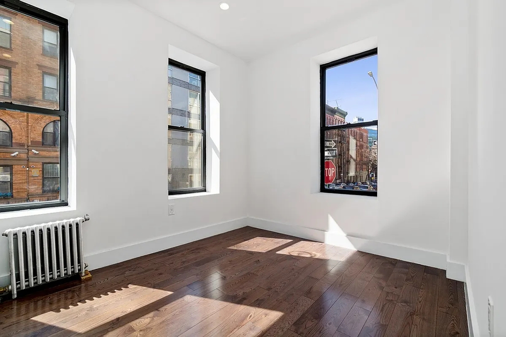 127th St & St. Nicholas Terrace - Photo 2