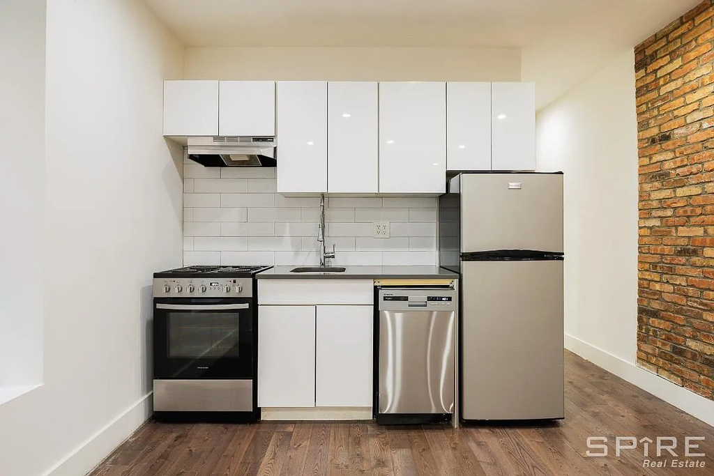 127th St & St. Nicholas Terrace - Photo 1