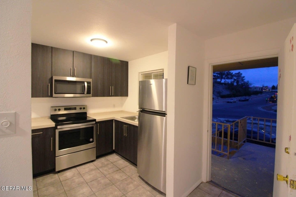 5200 Carousel Drive - Photo 1