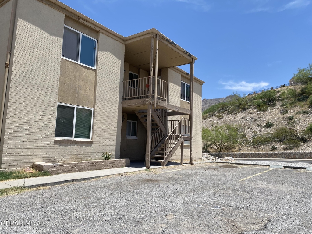 5200 Carousel Drive - Photo 13
