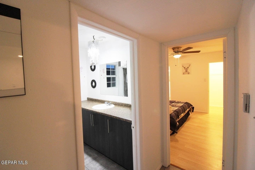 5200 Carousel Drive - Photo 4