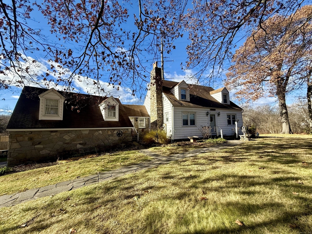 176 Pocono Road - Photo 0