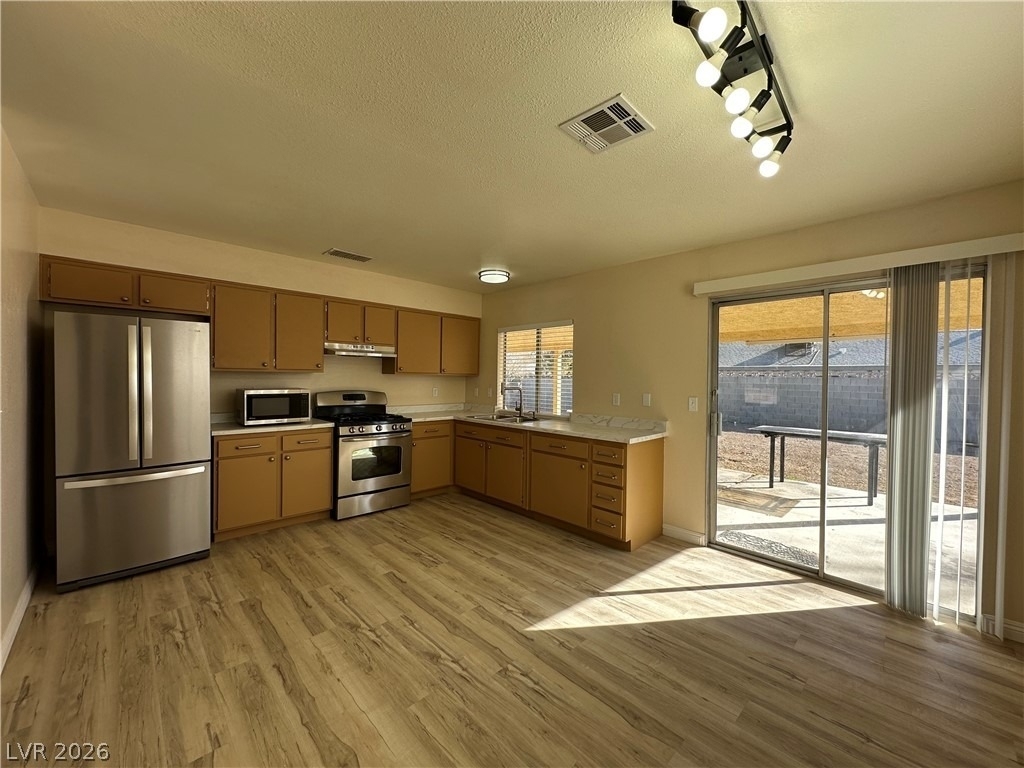 4653 Fro Avenue - Photo 5