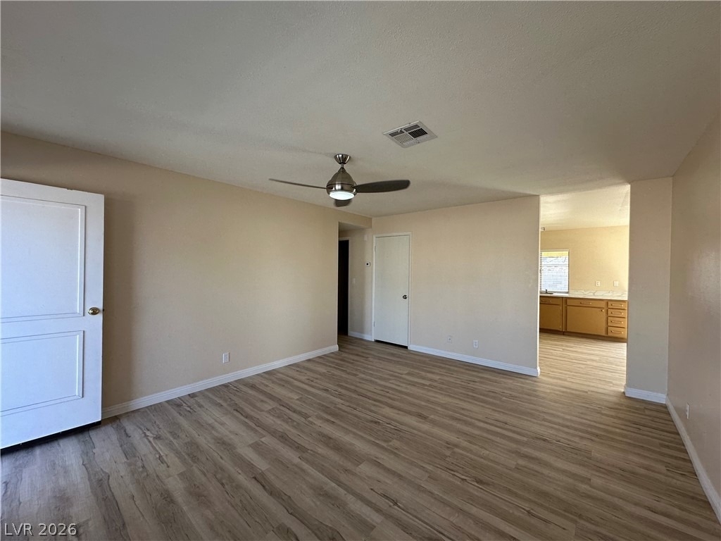 4653 Fro Avenue - Photo 2