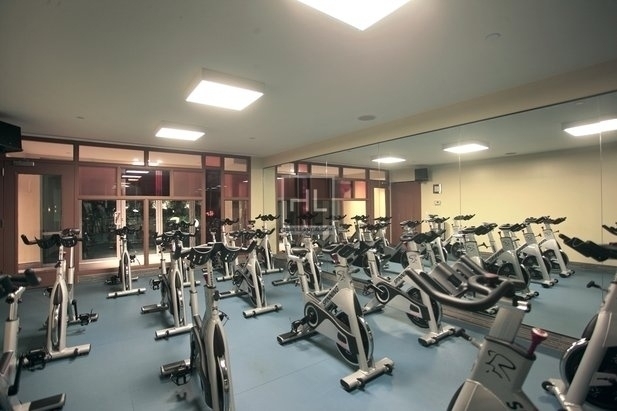 Center Boulevard - Photo 12