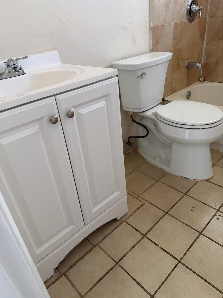 1873 Nw 46th Street - Photo 7