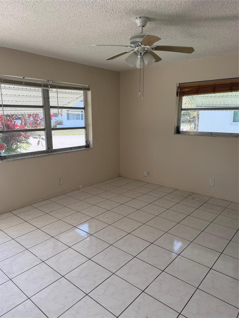 1873 Nw 46th Street - Photo 3
