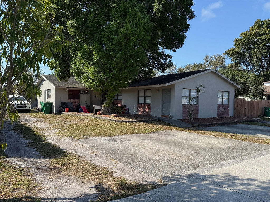 6140 Sw 43rd Street - Photo 1