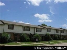 302 Candlewood Lane - Photo 0