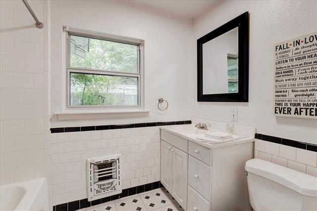 3727 W Biddison Street - Photo 20