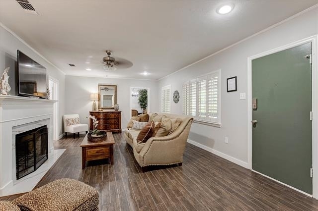 3727 W Biddison Street - Photo 7
