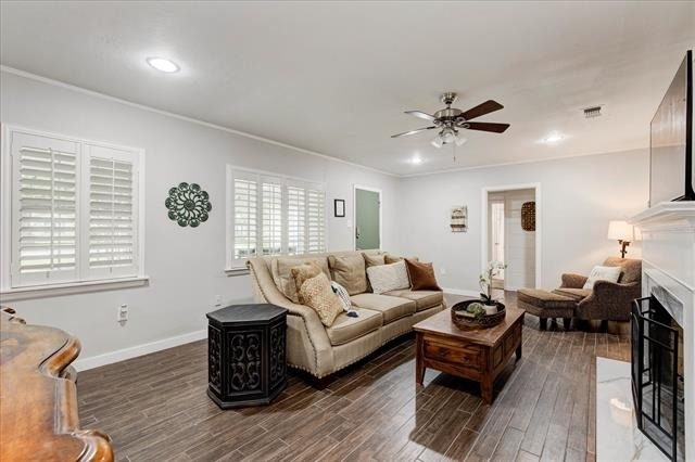 3727 W Biddison Street - Photo 11