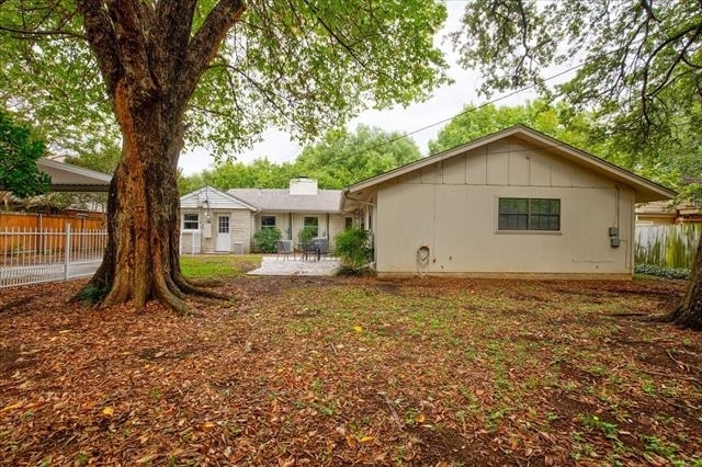 3727 W Biddison Street - Photo 31