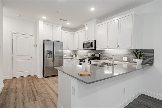 537 Parkside Drive - Photo 7