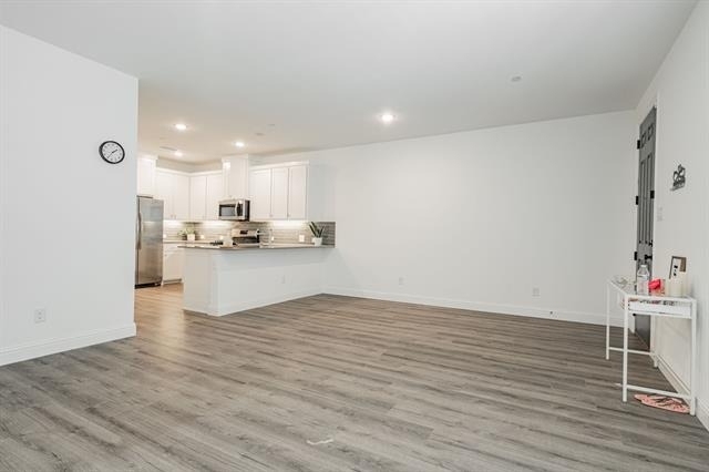 537 Parkside Drive - Photo 1
