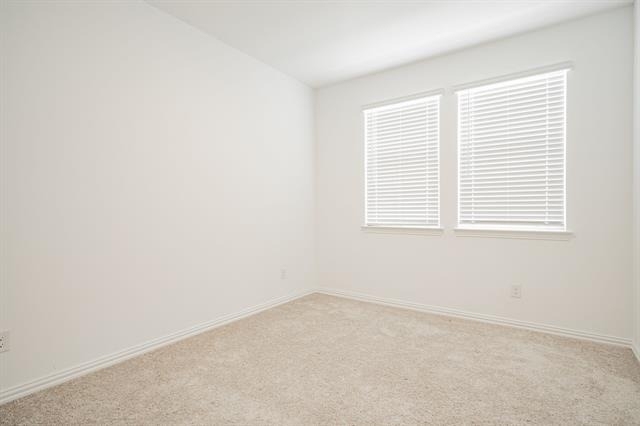 537 Parkside Drive - Photo 10