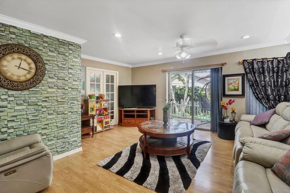 1521 Snapdragon Drive - Photo 3