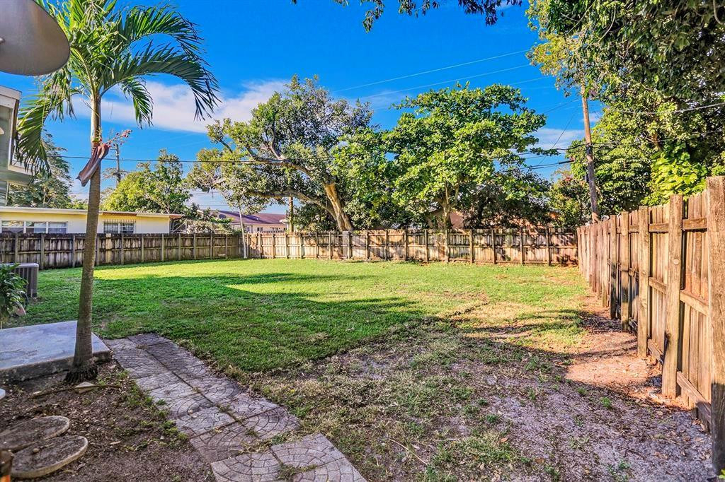 1129 Nw 7th Terrace - Photo 1