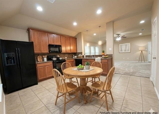 421 Goldstone Lane - Photo 3