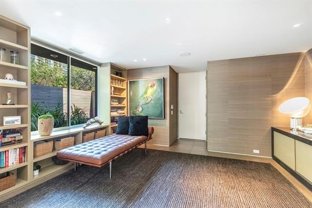 2845 Lee Street - Photo 3