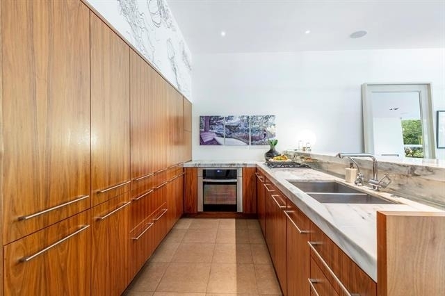 2845 Lee Street - Photo 9