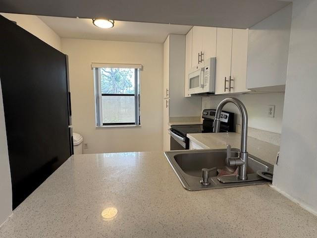 2900 Nw 42 - Photo 3