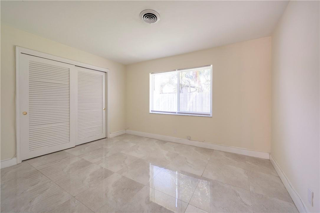 5200 Ne 15th Avenue - Photo 19