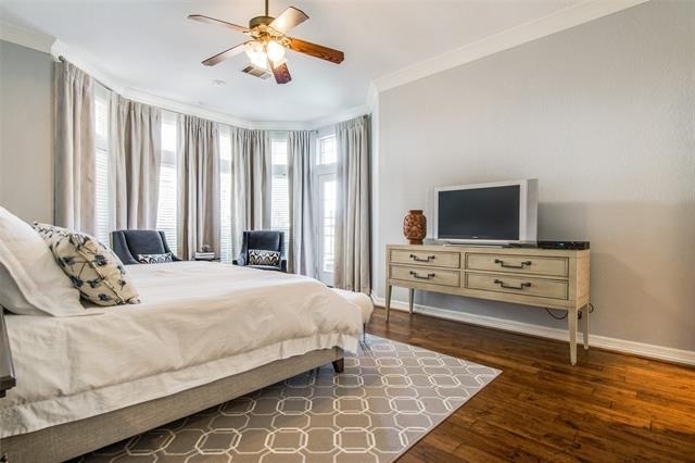 700 Essex Court - Photo 15
